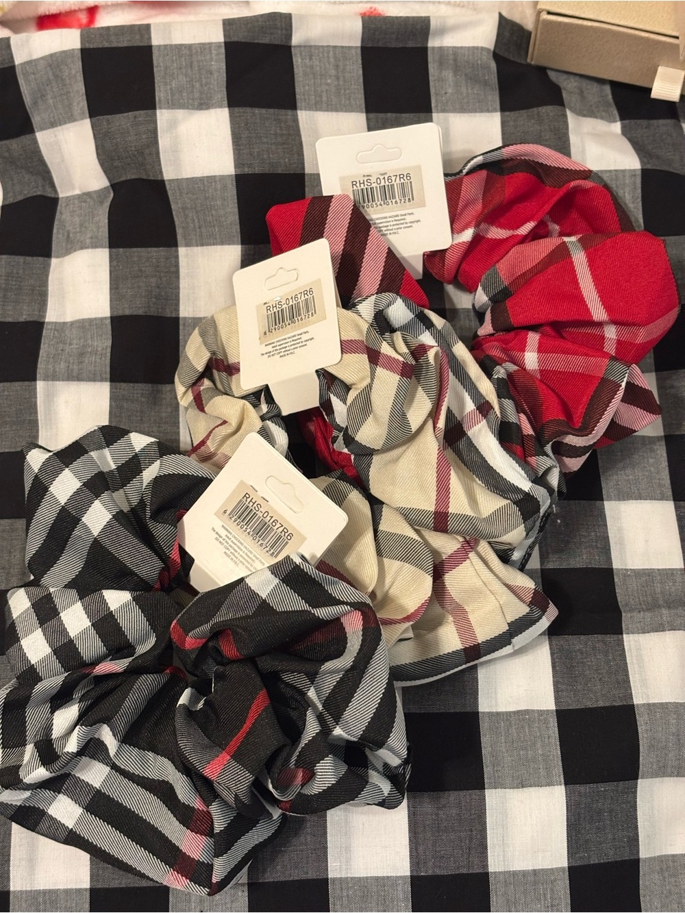 Plaid Women’s Scrunchie Set - Red, Black, Cream